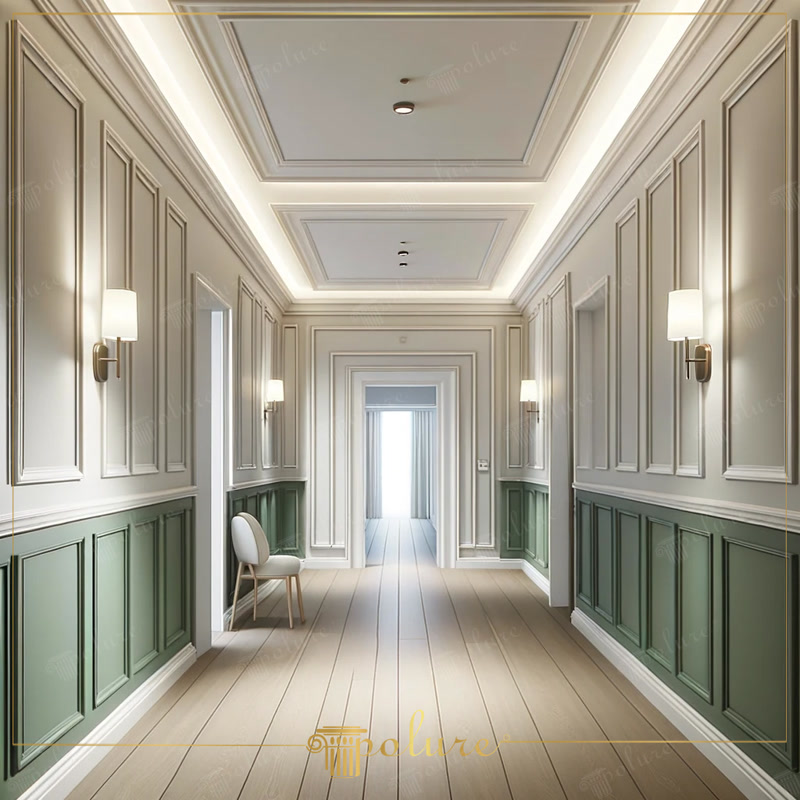 Coridor simetric cu wainscot verde si tavan cu lumina ascunsa