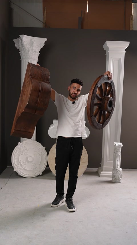 Prezentare comparativă a consolei și roții decorative pentru grădină