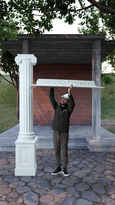 Cornișa decorativă este ridicată pentru fixarea peste coloane.