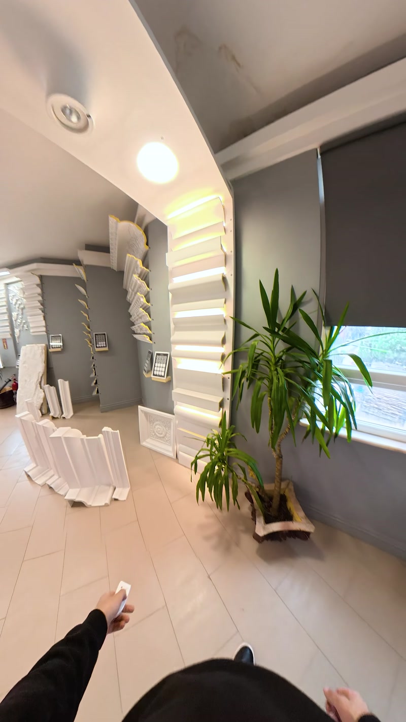 Pășește în lumea Polure: tur virtual exclusiv al showroomului