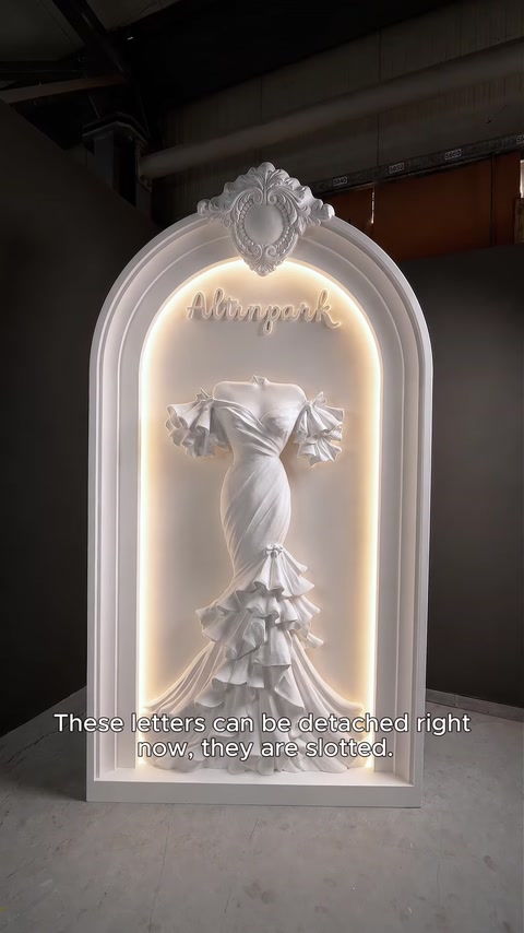 Arcada completă iluminată cu bandă LED ascunsă