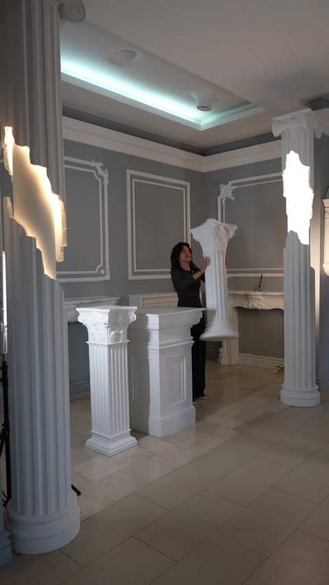 Asamblarea unei coloane decorative într-un ambient interior clasic