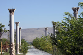 Unleashing Creativity: Innovative Poliurethane Milk Tray Designs by Plato Projects